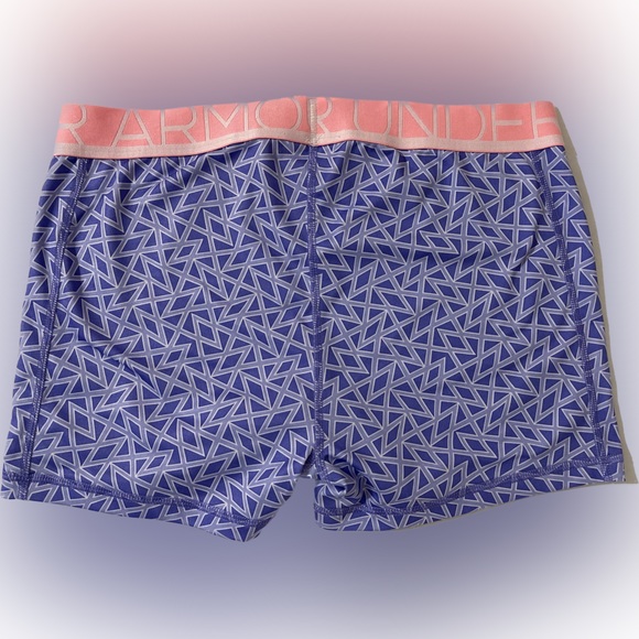 Under Armour spectacular Workout Shorts. Excellent condition. Purple and pinkish - Picture 2 of 8